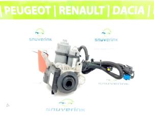 Gebruikte Schakelrobot Citroen DS3 (SA) 1.4 HDi Prijs € 375,00 Margeregeling aangeboden door Snuverink Autodemontage