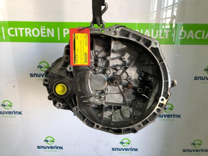 Gebruikte Automaatbak Citroen DS3 (SA) 1.4 HDi Prijs € 399,98 Margeregeling aangeboden door Snuverink Autodemontage