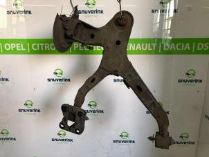 Gebruikte Triangel rechts-achter Peugeot Expert (V1/VA/VB/VE/VF/VT/VY) 2.0 Blue HDi 120 16V Prijs € 125,24 Inclusief btw aangeboden door Snuverink Autodemontage