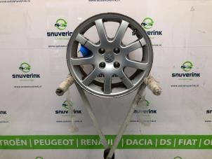 Gebruikte Velg Peugeot 206 CC (2D) 1.6 16V Prijs € 75,00 Margeregeling aangeboden door Snuverink Autodemontage