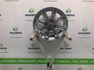 Gebruikte Velg Peugeot 206 (2A/C/H/J/S) 1.6 HDi 16V Prijs € 50,00 Margeregeling aangeboden door Snuverink Autodemontage