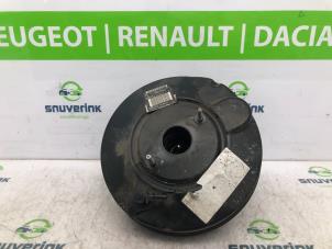 Gebruikte Rembooster Peugeot 3008 I (0U/HU) 1.6 VTI 16V Prijs € 49,99 Margeregeling aangeboden door Snuverink Autodemontage