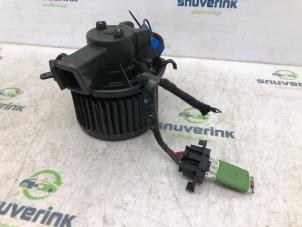 Gebruikte Kachel Ventilatiemotor Peugeot Boxer (U9) 2.2 HDi 100 Euro 4 Prijs € 108,89 Inclusief btw aangeboden door Snuverink Autodemontage