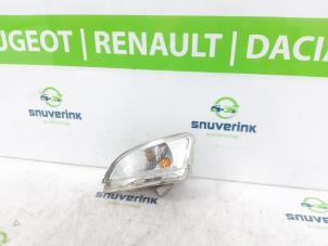 Gebruikte Pinker links Renault Twingo II (CN) 1.2 16V Prijs € 25,00 Margeregeling aangeboden door Snuverink Autodemontage