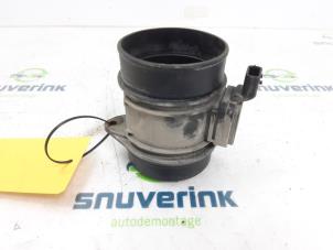 Gebruikte Luchtmassameter Renault Master IV (FV) 2.3 dCi 145 16V FWD Prijs op aanvraag aangeboden door Snuverink Autodemontage