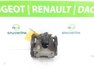 Gebruikte Remklauw (Tang) links-voor Renault Clio V (RJAB) 1.0 TCe 90 12V Prijs € 50,00 Margeregeling aangeboden door Snuverink Autodemontage