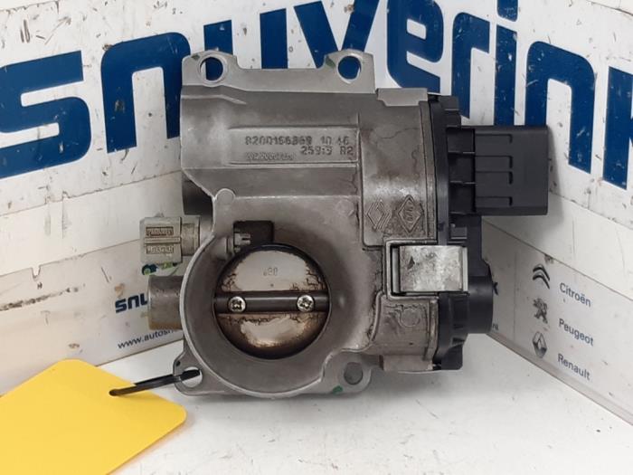 Gebruikte Gasklephuis Renault Twingo (C06) 1.2 16V Prijs € 85,49 Margeregeling aangeboden door Snuverink Autodemontage
