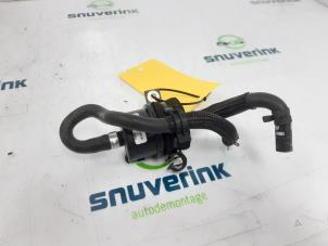 Gebruikte Diversen Renault Clio IV Estate/Grandtour (7R) 0.9 Energy TCE 90 12V Prijs € 25,00 Margeregeling aangeboden door Snuverink Autodemontage