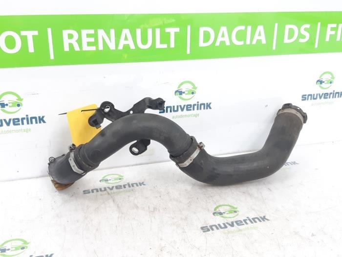 Gebruikte Intercooler Slang Renault Captur I (2R) 0.9 Energy TCE 12V Prijs € 26,76 Margeregeling aangeboden door Snuverink Autodemontage