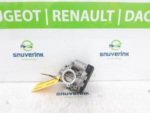 Gebruikte Gasklephuis Renault Megane IV Estate (RFBK) 1.3 TCE 160 16V Prijs € 65,00 Margeregeling aangeboden door Snuverink Autodemontage