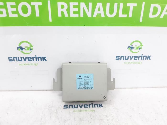 Gebruikte Stuurbekrachtiging Computer Renault Twingo (C06) 1.2 Prijs € 70,00 Margeregeling aangeboden door Snuverink Autodemontage