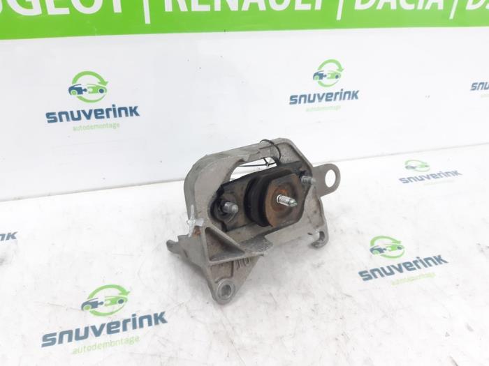 Gebruikte Motorsteun Nissan Qashqai (J11) 1.2 DIG-T 16V Prijs € 45,00 Margeregeling aangeboden door Snuverink Autodemontage