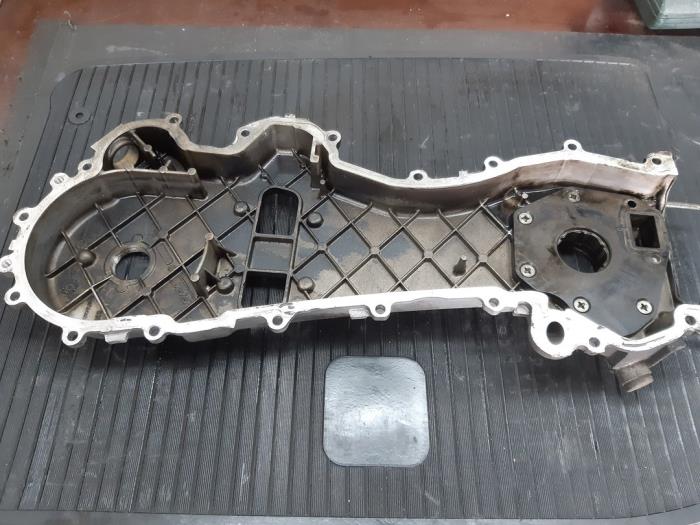 Gebruikte Distributiedeksel Peugeot 207/207+ (WA/WC/WM) 1.4 16V Prijs € 105,00 Margeregeling aangeboden door Snuverink Autodemontage