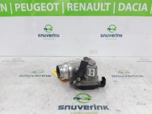 Gebruikte Gasklephuis Renault Megane III Grandtour (KZ) 1.5 dCi 110 Prijs € 35,99 Margeregeling aangeboden door Snuverink Autodemontage