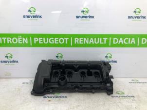 Gebruikte Kleppendeksel Peugeot 207 CC (WB) 1.6 16V Prijs € 100,00 Margeregeling aangeboden door Snuverink Autodemontage