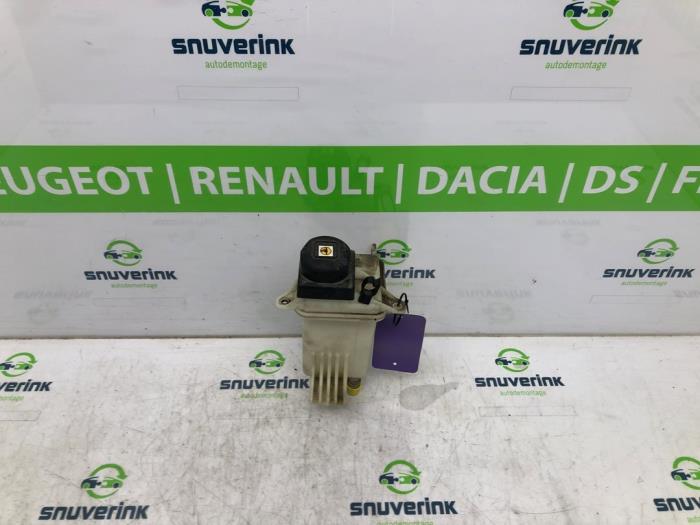 Gebruikte Servo Oliereservoir Fiat Ducato (250) 2.3 D 150 Multijet Prijs € 30,23 Inclusief btw aangeboden door Snuverink Autodemontage