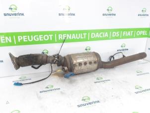 Gebruikte Roetfilter Renault Laguna III (BT) 2.0 dCiF 16V 150 Prijs € 325,00 Margeregeling aangeboden door Snuverink Autodemontage
