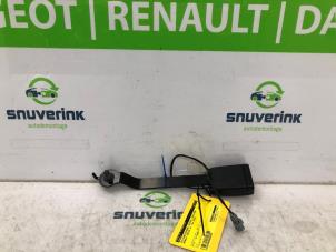 Gebruikte Veiligheidsgordel Insteek links-voor Renault Captur (2R) 1.2 TCE 16V EDC Prijs € 25,00 Margeregeling aangeboden door Snuverink Autodemontage