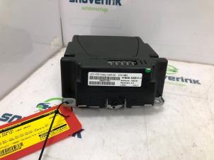 Gebruikte Head-up display Citroen DS5 (KD/KF) 2.0 165 HYbrid4 16V Prijs € 89,98 Margeregeling aangeboden door Snuverink Autodemontage