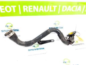 Gebruikte Intercooler Slang Renault Captur (2R) 1.2 TCE 16V EDC Prijs € 115,00 Margeregeling aangeboden door Snuverink Autodemontage