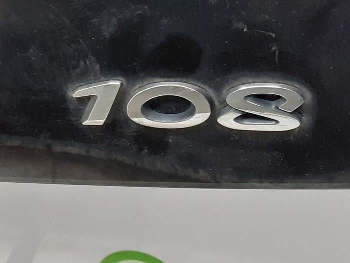 Ruit achter van een Peugeot 108 1.0 12V VVT-i 2020