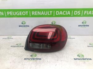 Gebruikte Achterlicht rechts Citroen C3 (SX/SW) 1.2 12V e-THP PureTech 110 Prijs € 90,00 Margeregeling aangeboden door Snuverink Autodemontage