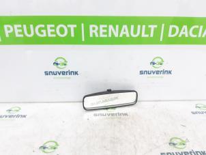 Gebruikte Binnenspiegel Dacia Logan MCV II/Sandero Wagon (7S) 0.9 TCE 12V Prijs € 30,00 Margeregeling aangeboden door Snuverink Autodemontage