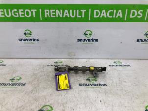 Gebruikte Injector brug Fiat Ducato (250) 2.0 D 115 Multijet Prijs € 54,44 Inclusief btw aangeboden door Snuverink Autodemontage