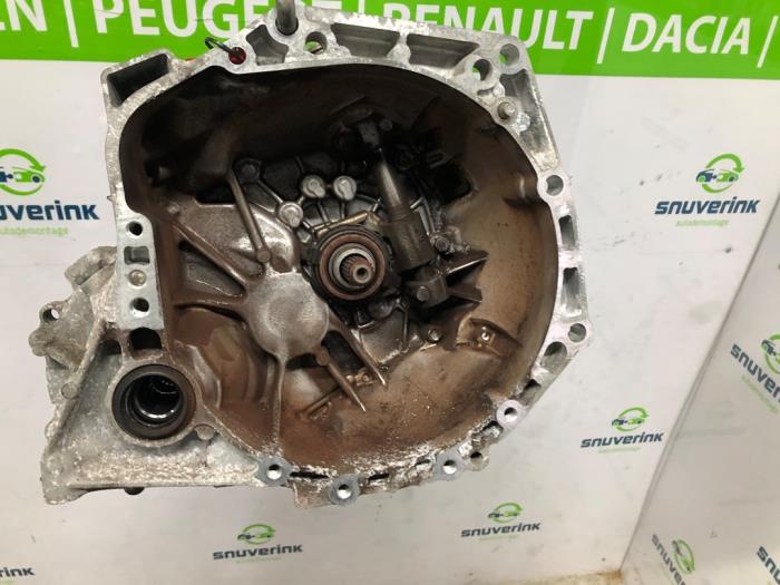 Gebruikte Versnellingsbak Citroen C1 1.0 12V VVT-i Prijs € 394,98 Margeregeling aangeboden door Snuverink Autodemontage
