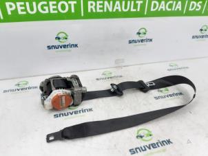 Gereviseerde Veiligheidsgordel links-voor Renault Kadjar (RFEH) 1.3 TCE 140 FAP 16V Prijs € 193,60 Inclusief btw aangeboden door Snuverink Autodemontage