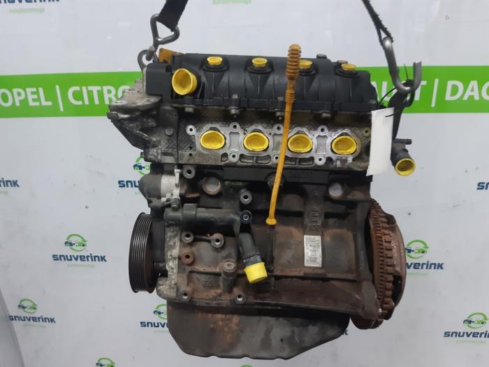 Gebruikte Motor Renault Twingo II (CN) 1.2 16V Prijs € 400,00 Margeregeling aangeboden door Snuverink Autodemontage