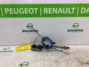 Gebruikte Lambda Sonde Renault Master III (MA/MB/MC/MD/MH/MF/MG/MH) 2.3 dCi 150 16V Prijs € 92,57 Inclusief btw aangeboden door Snuverink Autodemontage
