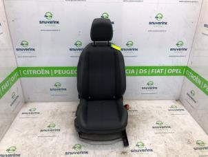 Gebruikte Stoel rechts Opel Corsa F (UB/UH/UP) 1.2 12V 75 Prijs op aanvraag aangeboden door Snuverink Autodemontage