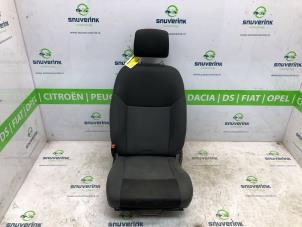 Gebruikte Voorstoel links Nissan NV 200 (M20M) 1.5 dCi 90 Prijs € 338,80 Inclusief btw aangeboden door Snuverink Autodemontage