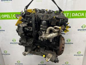 Gebruikte Motor Renault Master III (FD/HD) 2.5 dCi 120 FAP Prijs op aanvraag aangeboden door Snuverink Autodemontage