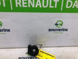 Gebruikte Transponderring Renault Twingo II (CN) 1.2 16V Prijs € 30,00 Margeregeling aangeboden door Snuverink Autodemontage