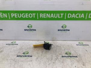 Gebruikte Transponderring Renault Twingo II (CN) 1.2 16V Prijs € 30,00 Margeregeling aangeboden door Snuverink Autodemontage