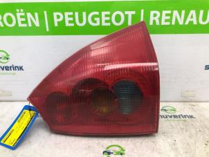 Gebruikte Achterlicht rechts Peugeot 307 Break (3E) 1.6 16V Prijs € 40,00 Margeregeling aangeboden door Snuverink Autodemontage