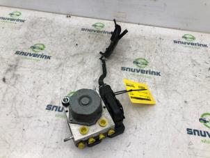 Gebruikte ABS Pomp Renault Zoé (AG) 46kW Prijs € 130,68 Inclusief btw aangeboden door Snuverink Autodemontage