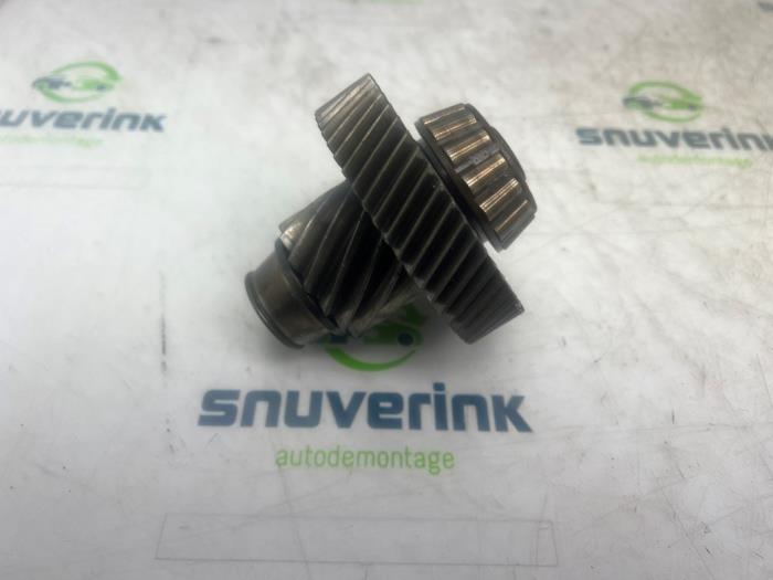 Gebruikte Tandwiel Renault Twingo III (AH) ZE R80 Prijs € 40,00 Margeregeling aangeboden door Snuverink Autodemontage