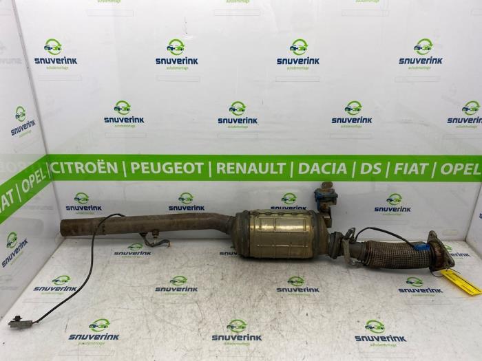 Gebruikte Roetfilter Renault Laguna III (BT) 2.0 dCiF 16V 150 Prijs € 191,25 Margeregeling aangeboden door Snuverink Autodemontage
