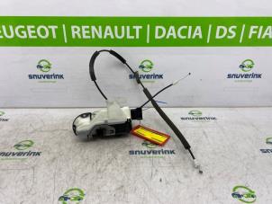 Gebruikte Deurslot Mechaniek 2Deurs links Citroen DS3 (SA) 1.6 e-HDi Prijs € 30,00 Margeregeling aangeboden door Snuverink Autodemontage