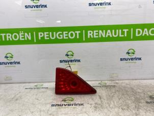 Gebruikte Remlicht Extra midden Renault Master IV (MA/MB/MC/MD/MH/MF/MG/MH) 2.3 dCi 165 16V RWD Prijs € 42,35 Inclusief btw aangeboden door Snuverink Autodemontage