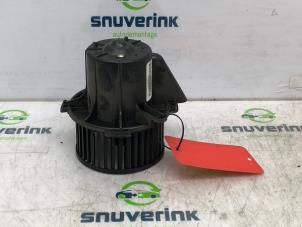Gebruikte Kachel Ventilatiemotor Citroen C4 Coupé (LA) 2.0 16V Prijs € 39,99 Margeregeling aangeboden door Snuverink Autodemontage