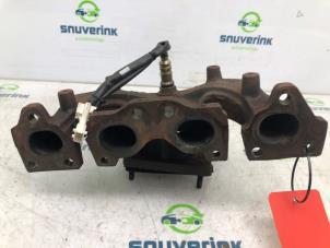 Gebruikte Uitlaatspruitstuk Citroen C4 Berline (LC) 1.6 16V Prijs € 63,00 Margeregeling aangeboden door Snuverink Autodemontage