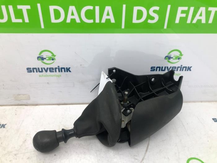Gebruikte Pook Nissan Interstar (X70) 2.2 dCi 16V Prijs € 10,33 Margeregeling aangeboden door Snuverink Autodemontage