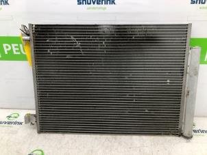 Gebruikte Airco Condensor Renault Clio IV (5R) 0.9 Energy TCE 90 12V Prijs € 29,98 Margeregeling aangeboden door Snuverink Autodemontage