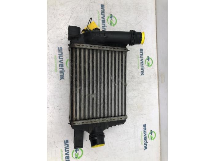Gebruikte Intercooler Renault Clio IV Estate/Grandtour (7R) 1.5 Energy dCi 90 FAP Prijs € 46,28 Inclusief btw aangeboden door Snuverink Autodemontage