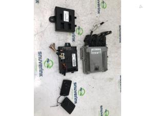 Gebruikte Computer Motormanagement Renault Clio IV Estate/Grandtour (7R) 1.5 Energy dCi 90 FAP Prijs € 237,14 Inclusief btw aangeboden door Snuverink Autodemontage