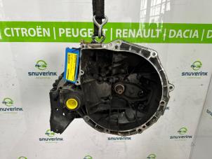 Gebruikte Versnellingsbak Peugeot 207 SW (WE/WU) 1.4 16V Vti Prijs € 149,98 Margeregeling aangeboden door Snuverink Autodemontage